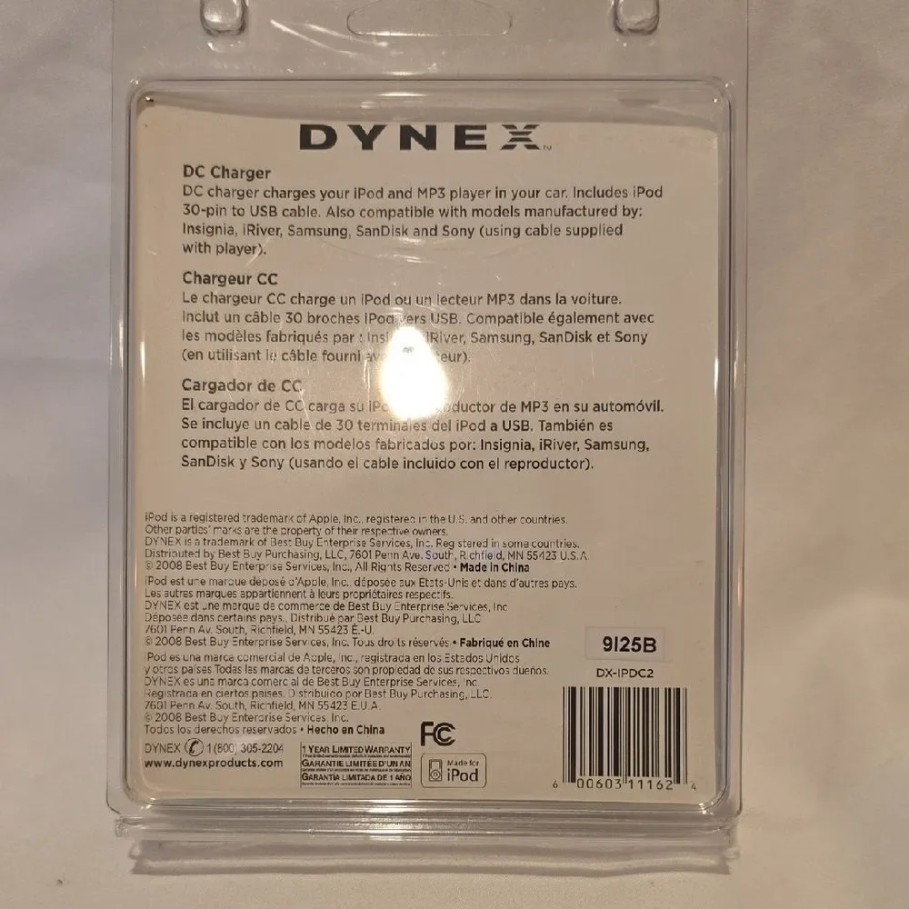 Dynex White Car Charger for iPod